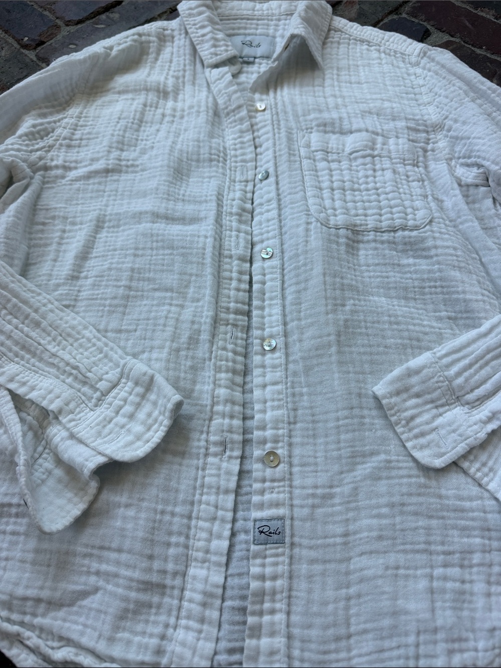 Rails Ellis Gauzy Organic Cotton Button Down - Picture 4 of 6
